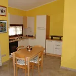 Corallo Vacanze Apartamento *