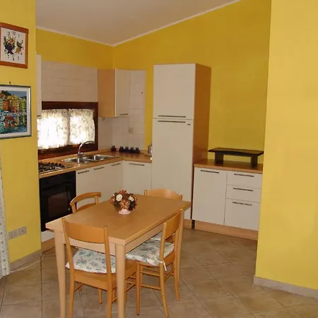 Corallo Vacanze Apartment *